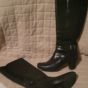 Womens CLARKS Elegant Black Leather Knee-High Boots